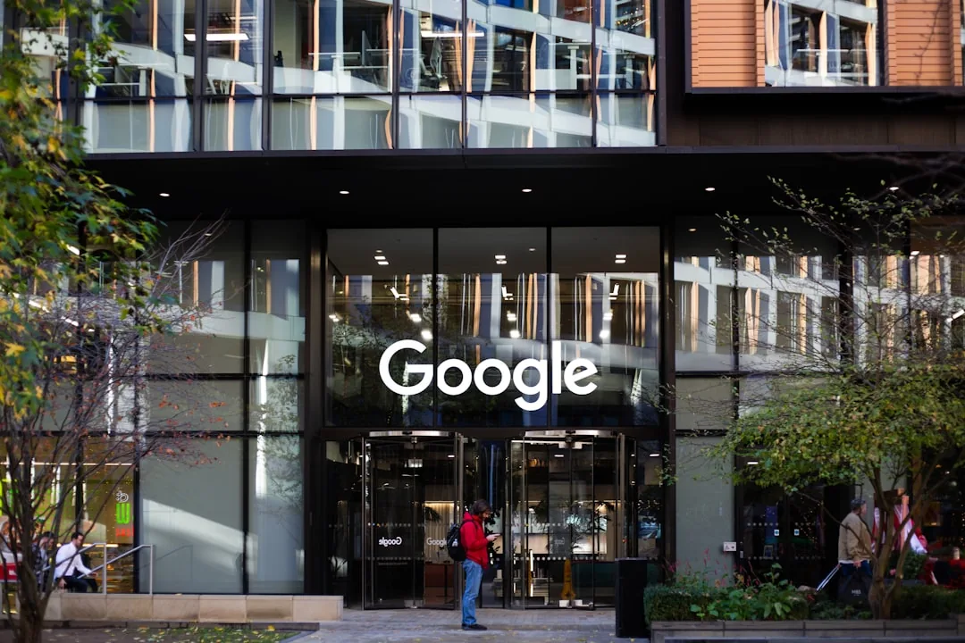Google's AI Mandate Triggers a Search Market Shift That 110,000 Users Already Voted On