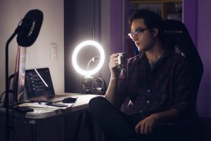 AITuber vs Competitors: Best $20/mo Tool for Animated Content?